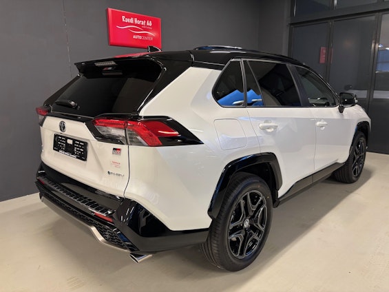 Vehicle image 14 Vehicle image 14