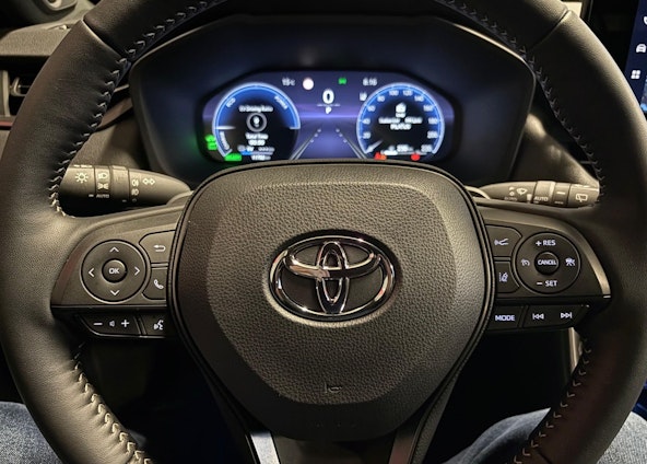 Vehicle image 5 Vehicle image 5