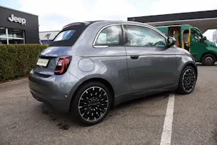 Fiat 500 Cabrio La Prima