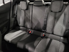 Vehicle image PEUGEOT 2008 1.2 Hybrid Allure Premium