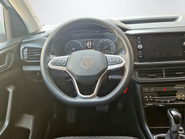 Vehicle image VW T-CROSS