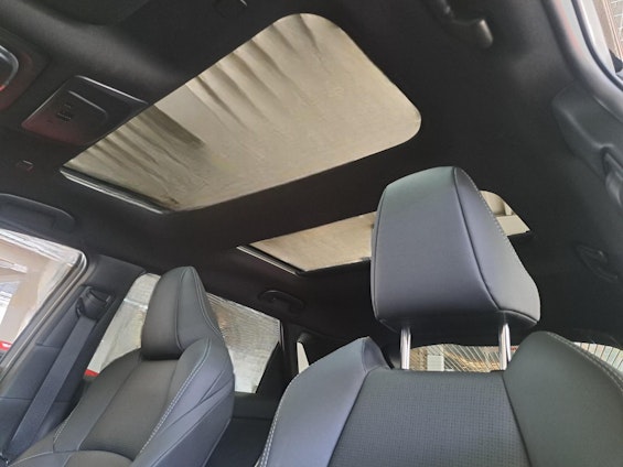 Vehicle image 8 Vehicle image 8