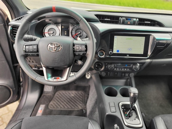 Vehicle image 12 Vehicle image 12