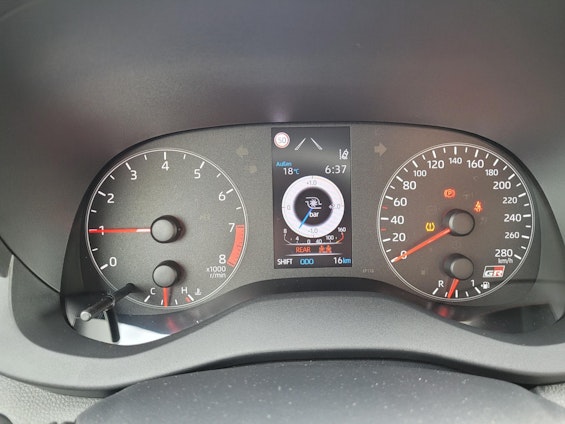 Vehicle image 14 Vehicle image 14