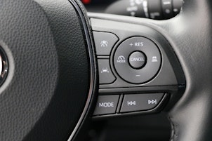 Vehicle image TOYOTA Corolla Touring Sports 1.8 HSD Comfort