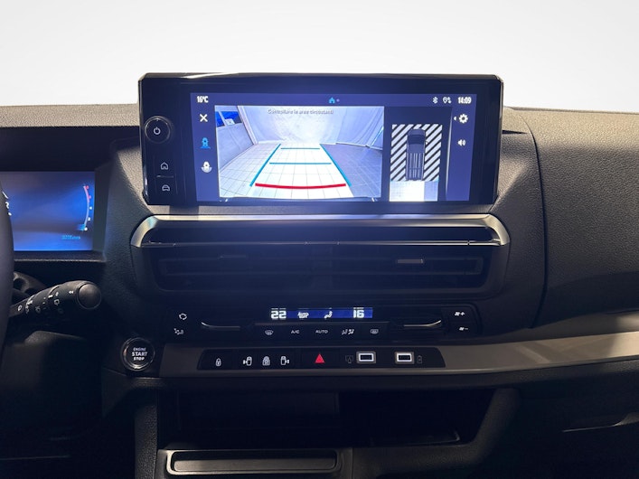 Vehicle image TOYOTA PROACE