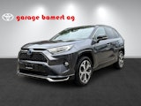 First vehicle image