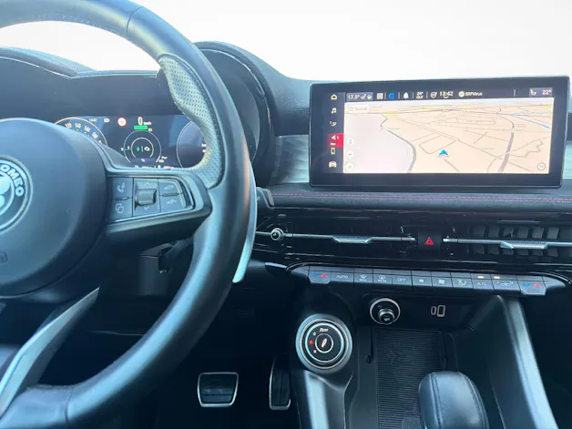 ALFA ROMEO Tonale 1.3 Plug-in Hybrid Veloce Q4