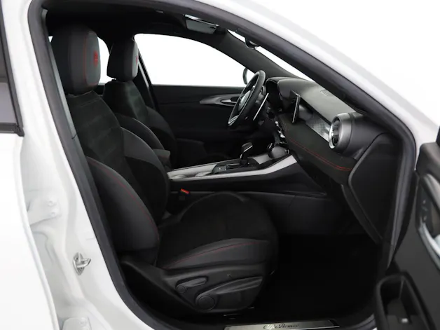 ALFA ROMEO Tonale 1.3 Plug-in Hybrid Veloce Q4