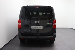 Vehicle image TOYOTA PROACE Verso L1 2.0 D Trend