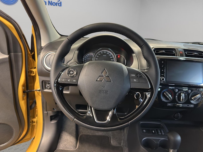 Vehicle image MITSUBISHI SPACE STAR