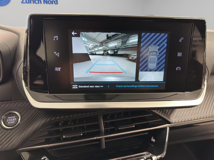 Vehicle image PEUGEOT 2008