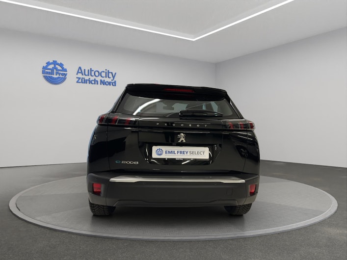 Vehicle image PEUGEOT 2008