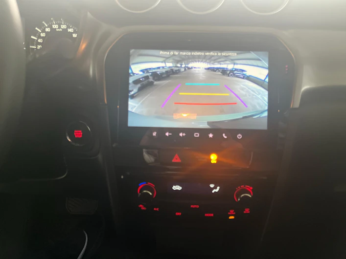 Fahrzeugbild SUZUKI VITARA