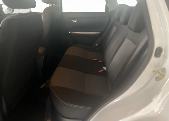 immagine del veicolo 10 immagine del veicolo 10