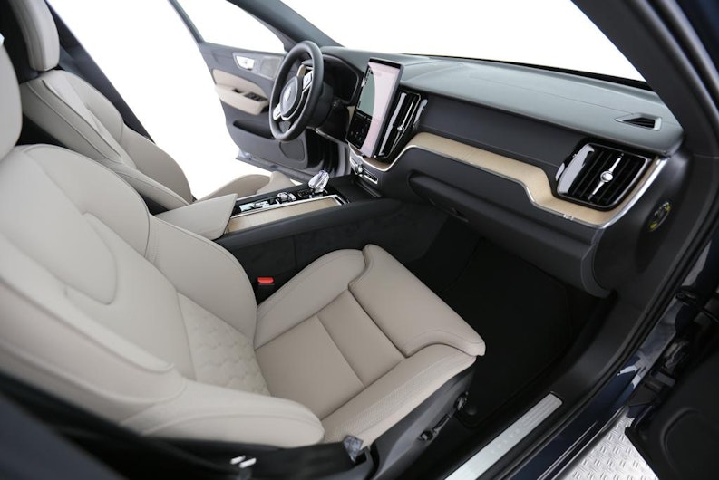 Vehicle image VOLVO XC60