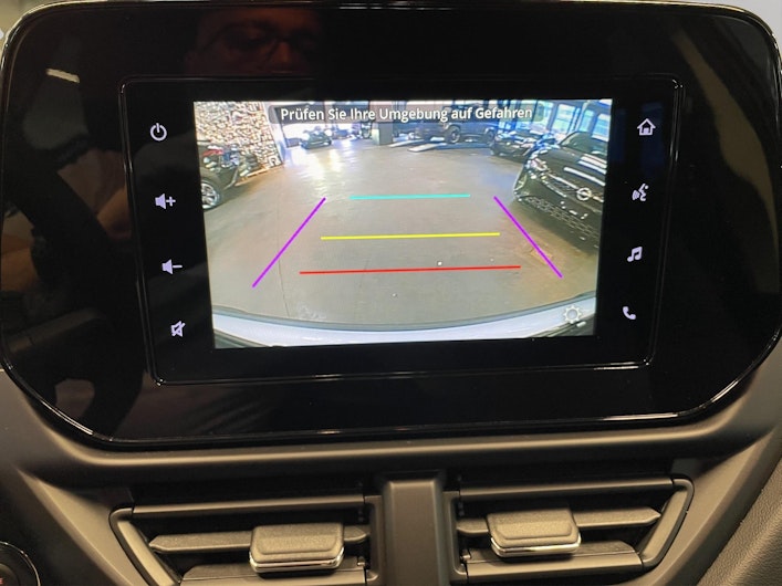 Vehicle image SUZUKI S-CROSS