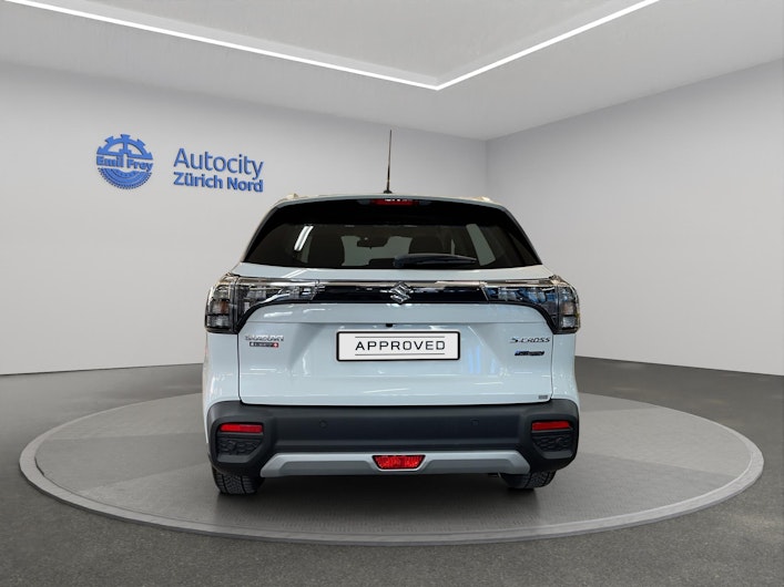 Vehicle image SUZUKI S-CROSS