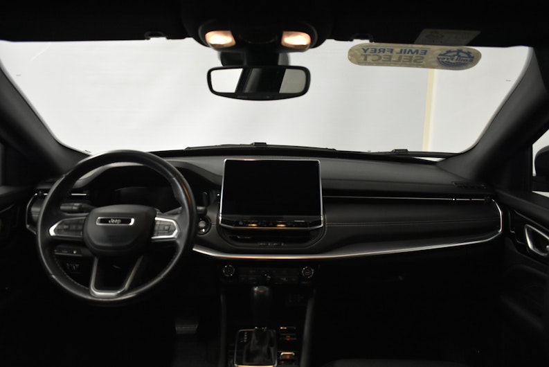 Vehicle image JEEP COMPASS