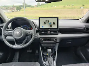 Toyota Yaris 1.5 VVT-i HSD Trend