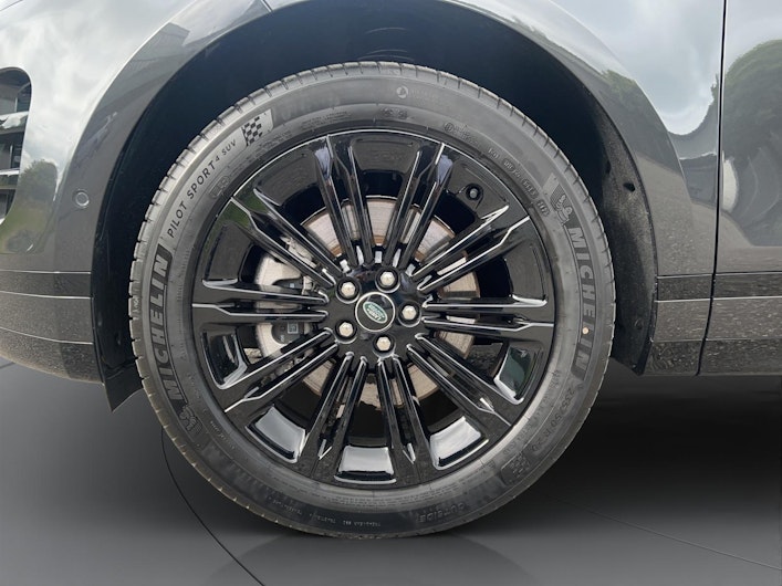 Vehicle image LAND ROVER RANGE ROVER EVOQUE