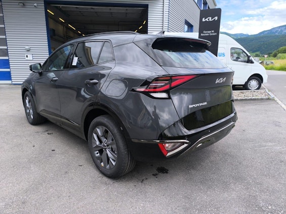 Vehicle image 21