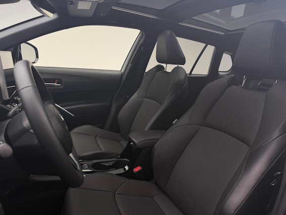 Vehicle image 5 Vehicle image 5