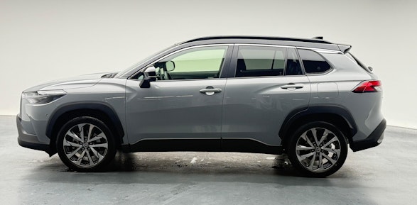 TOYOTA Corolla Cross 2.0 HSD Premium AWD-i 3