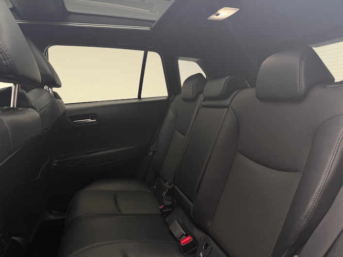 Vehicle image TOYOTA COROLLA CROSS