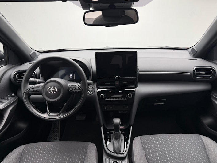 Vehicle image TOYOTA YARIS