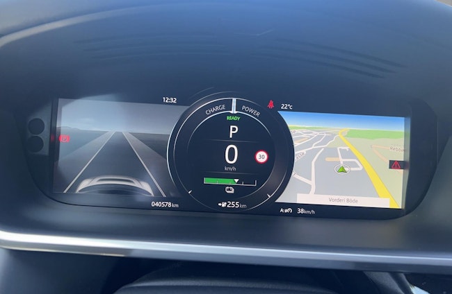 Vehicle image 8 Vehicle image 8