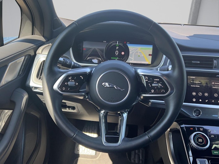 Vehicle image JAGUAR I-PACE