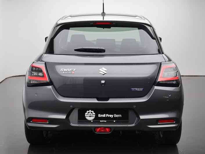 Vehicle image SUZUKI SWIFT