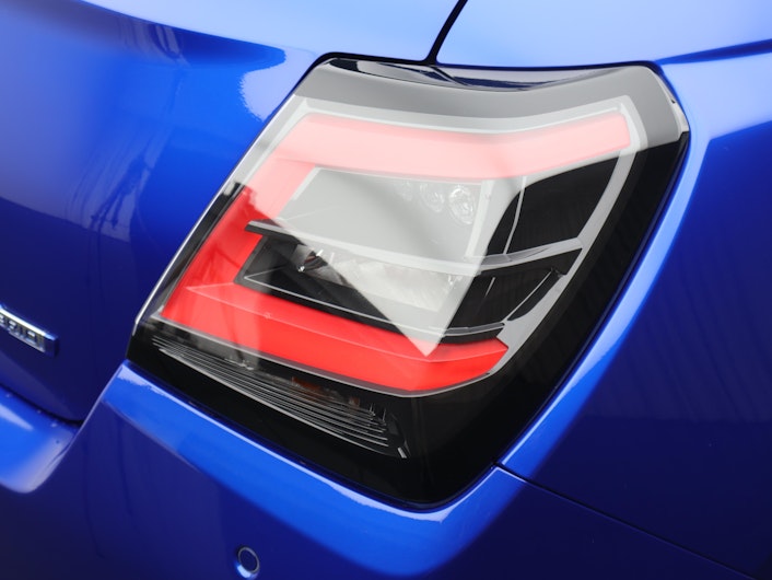 Vehicle image SUZUKI SWIFT