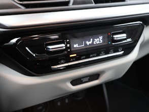 Vehicle image SUZUKI Swift 1.2 Compact Top Hybrid