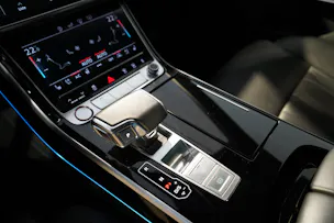 Audi S8 4.0 V8 TFSI quattro T-Tronic