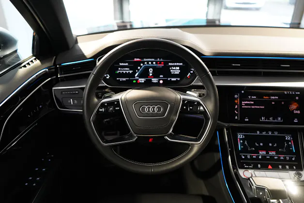 Audi S8 4.0 V8 TFSI quattro T-Tronic