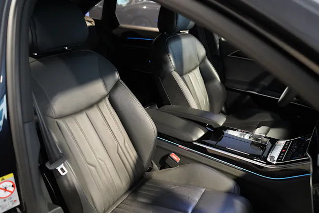 Audi S8 4.0 V8 TFSI quattro T-Tronic
