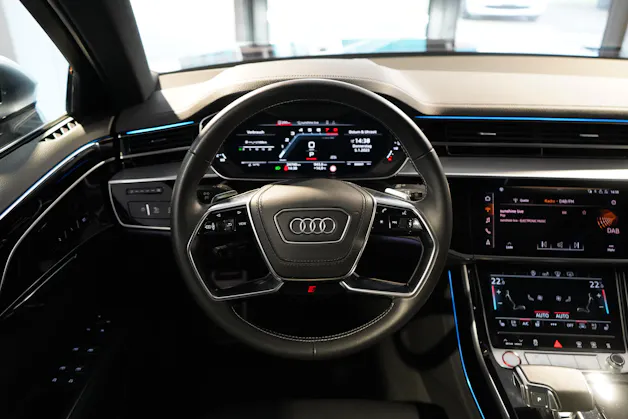 Audi S8 4.0 V8 TFSI quattro T-Tronic