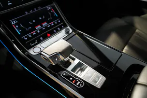 Audi S8 4.0 V8 TFSI quattro T-Tronic