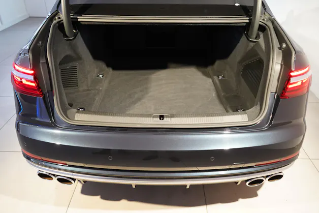 Audi S8 4.0 V8 TFSI quattro T-Tronic