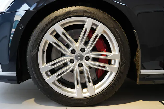 Audi S8 4.0 V8 TFSI quattro T-Tronic
