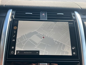 Vehicle image LAND ROVER Discovery 3.0 D I6 350 Dynamic HSE