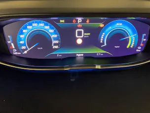 Peugeot 3008 1.6 PHEV 4x4 300 GT
