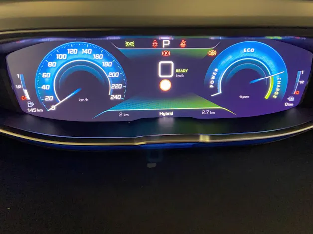 Peugeot 3008 1.6 PHEV 4x4 300 GT