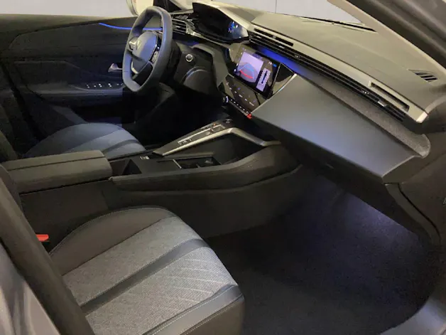Peugeot 408 1.6 PHEV 180 Allure Pack