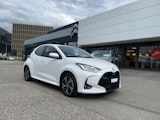 First vehicle image