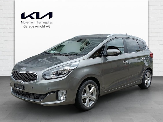 First vehicle image