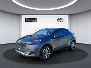 Vehicle image TOYOTA C-HR 0