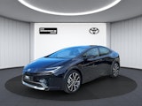 First vehicle image